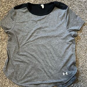 Under Armor Women's XL Short Sleeve Tee.